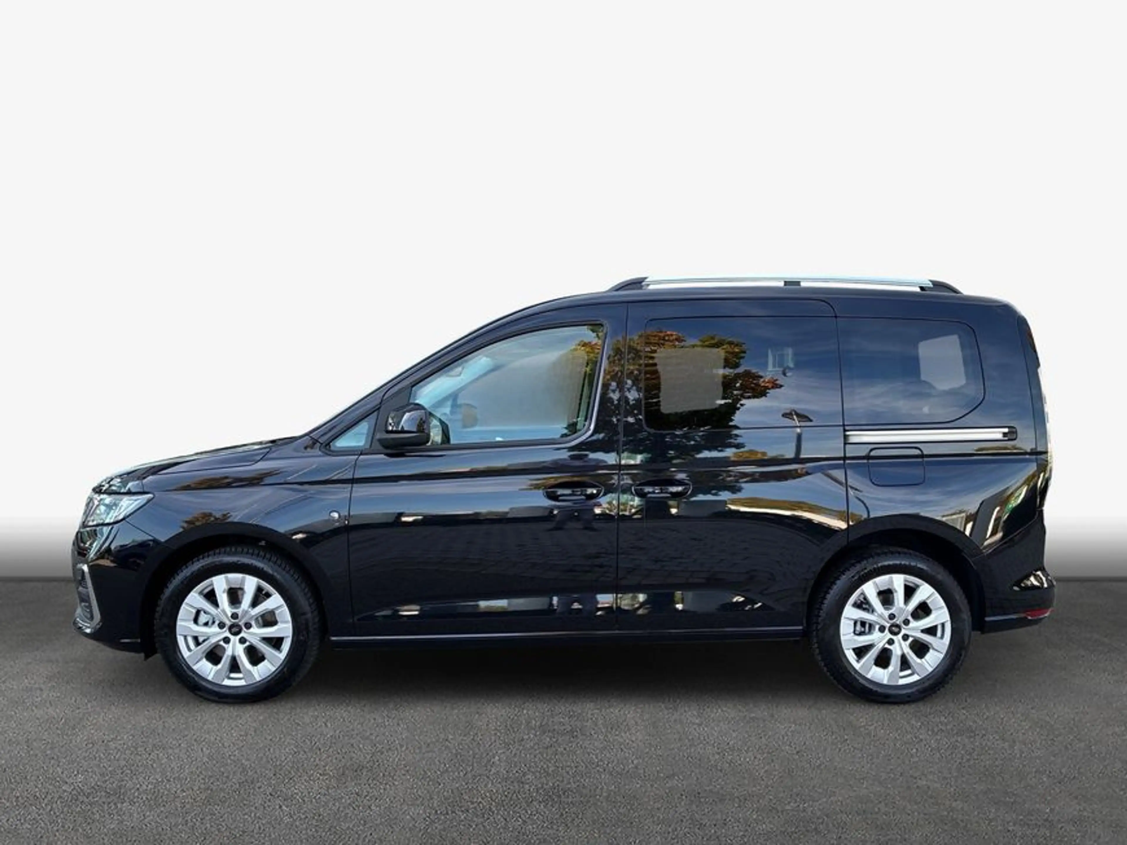 Ford Tourneo Connect 1.5 EcoBoost Aut. TITANIUM 85 kW, — photo 4