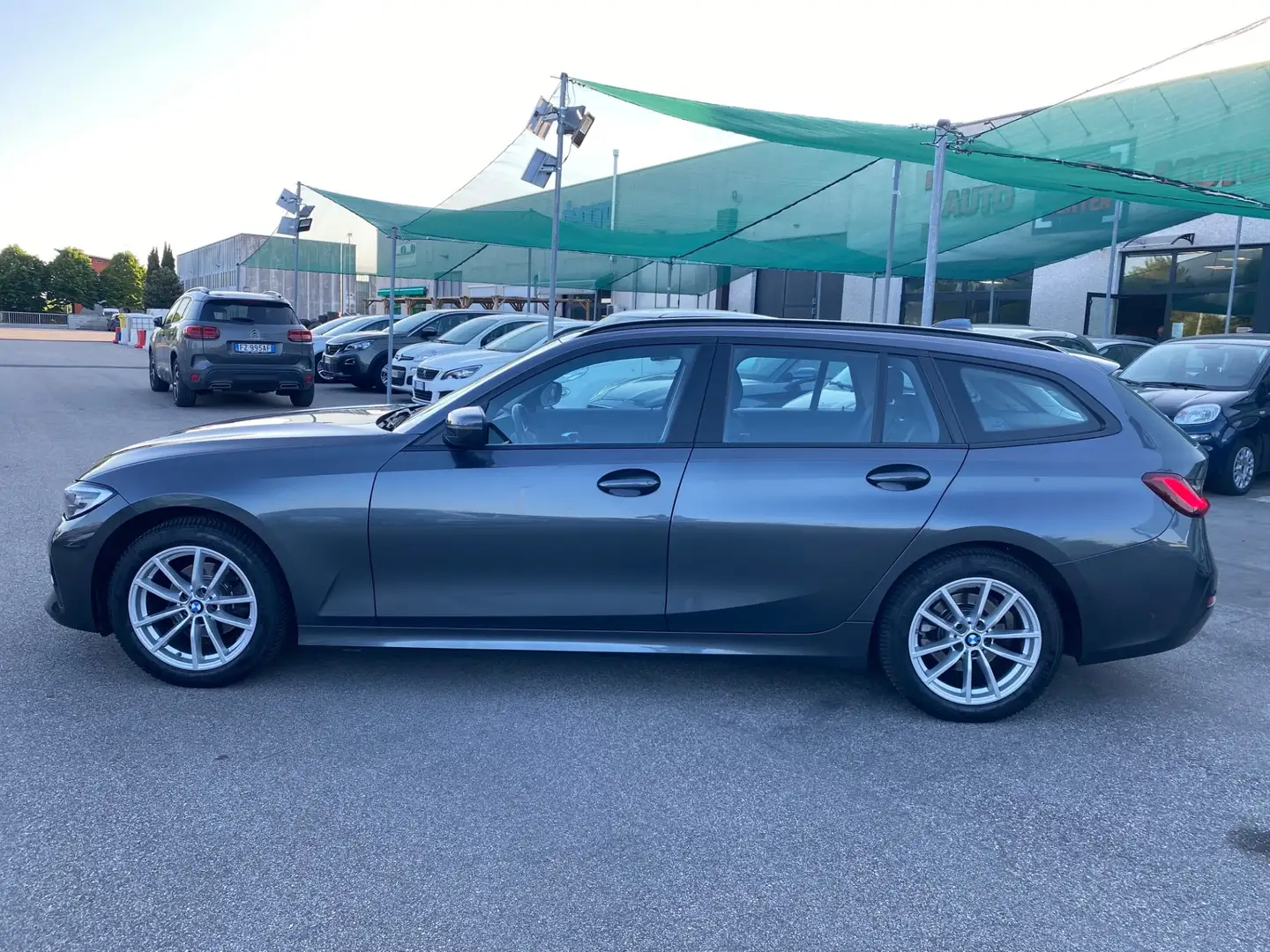 BMW 318 318d 48V Touring Business Advantage Grigio - 2