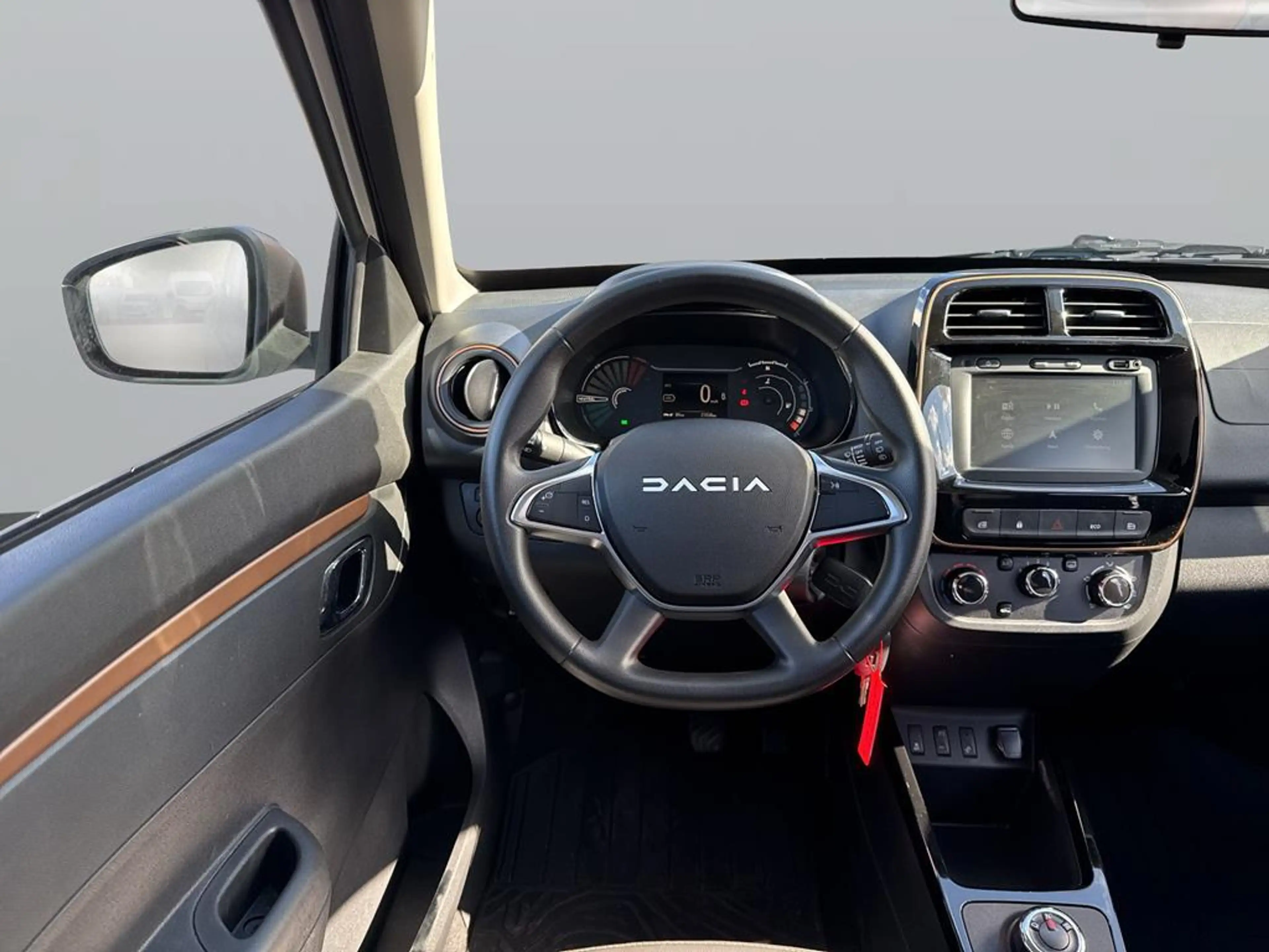 Dacia Spring Electric Extreme 65 — photo 15
