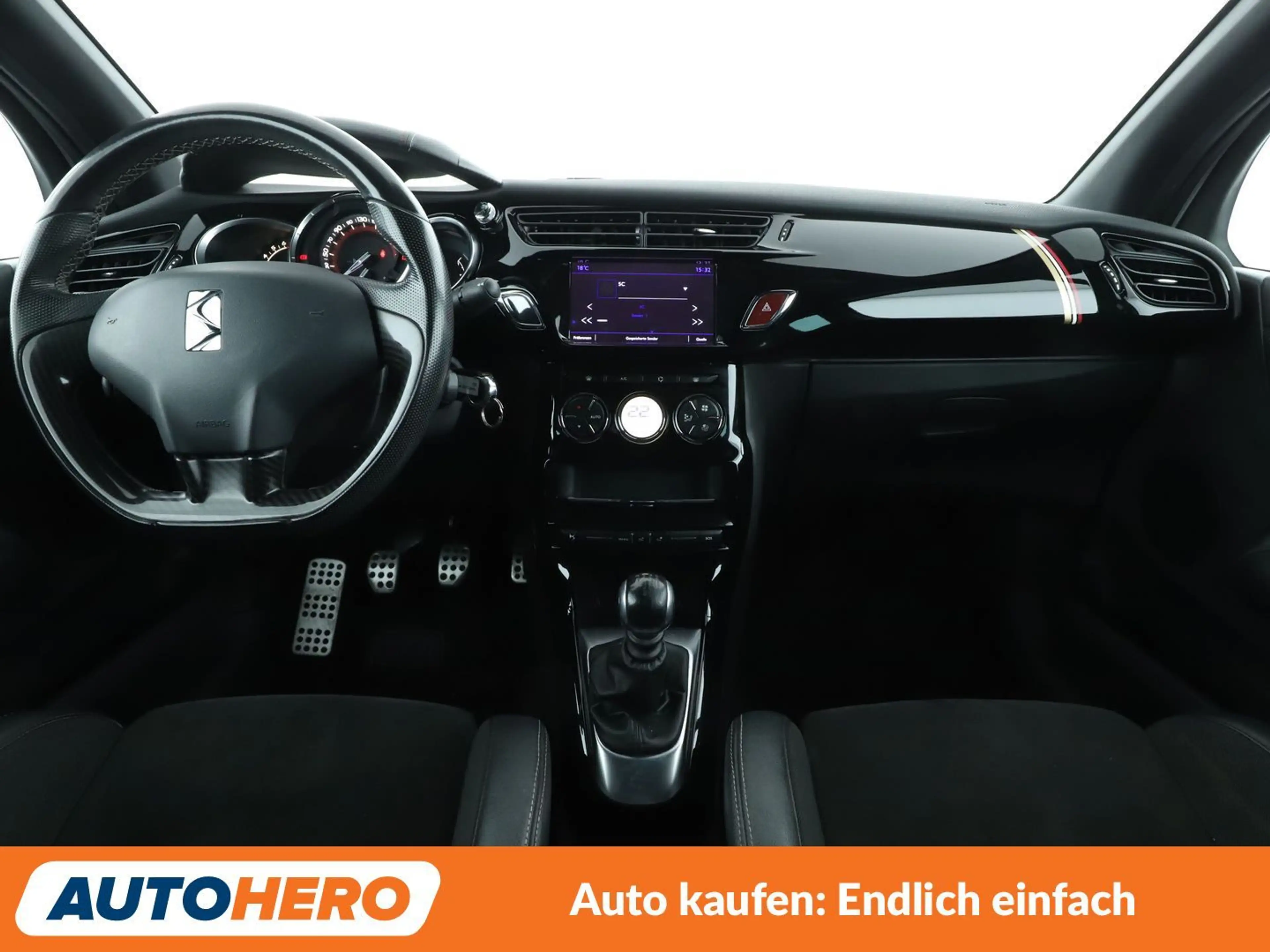 Citroen DS3 1.6 THP Performance Cabrio *LED*CAM*TEMPO*PDC*DAB* — photo 12