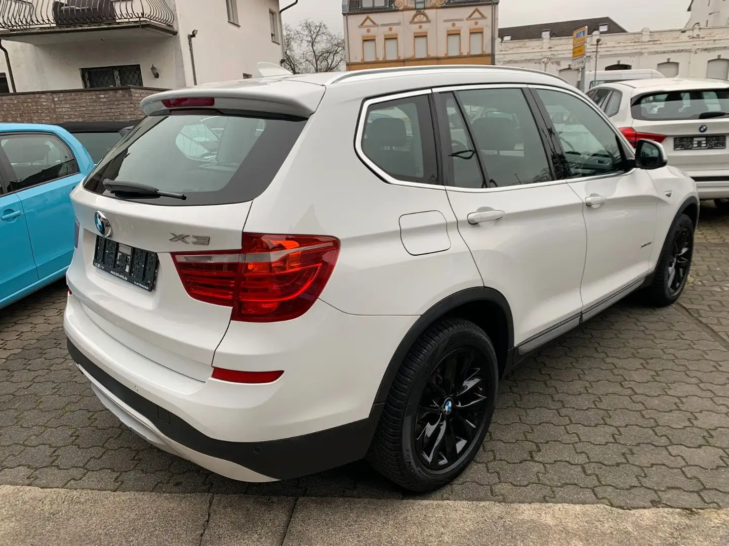 BMW X3 xDrive 20 d X-Line Allrad Blanc - 2