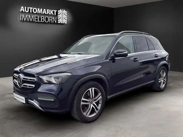 Mercedes-Benz GLE view 4