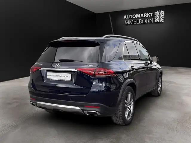 Mercedes-Benz GLE view 5