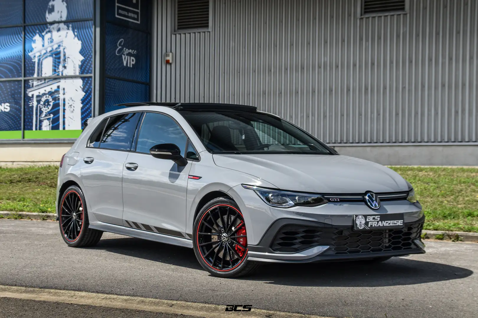 Volkswagen Golf CLUBSPORT - AKRAPOVIC - PANO - GARANTIE 2ANS Gris - 1