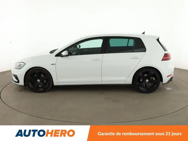 Volkswagen Golf view 3