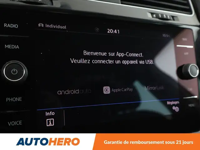 Volkswagen Golf view 23