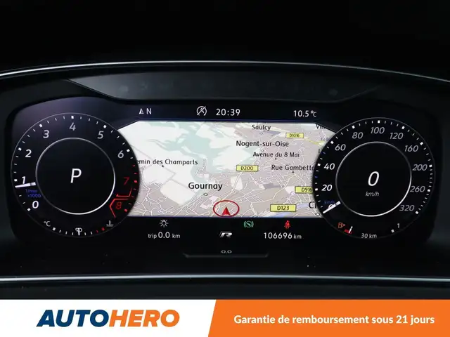 Volkswagen Golf view 20