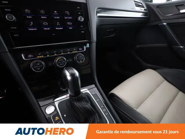 Volkswagen Golf view 26