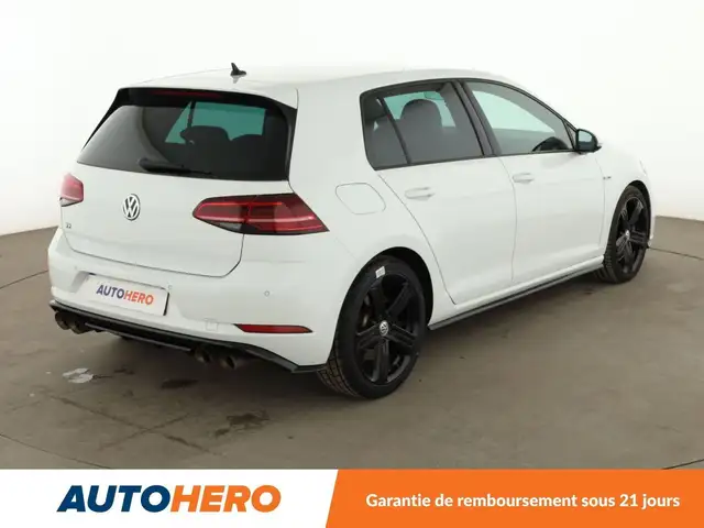 Volkswagen Golf view 6