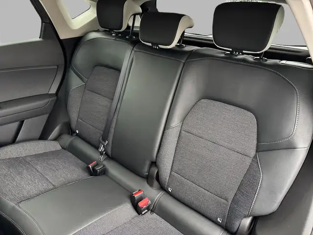 Renault Captur view 15