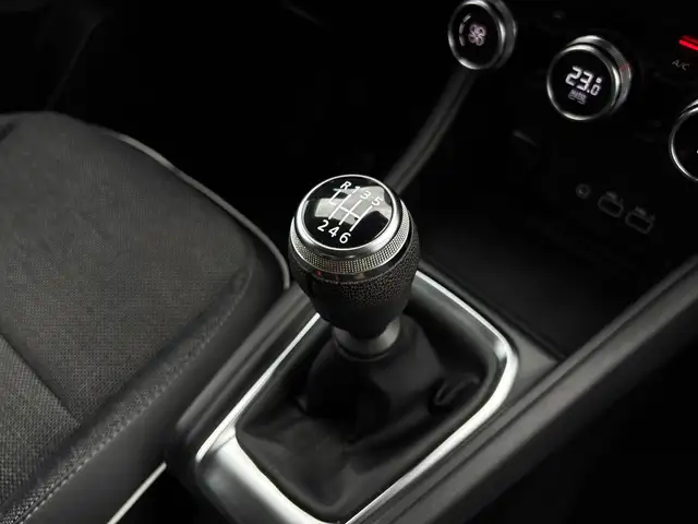 Renault Captur view 21