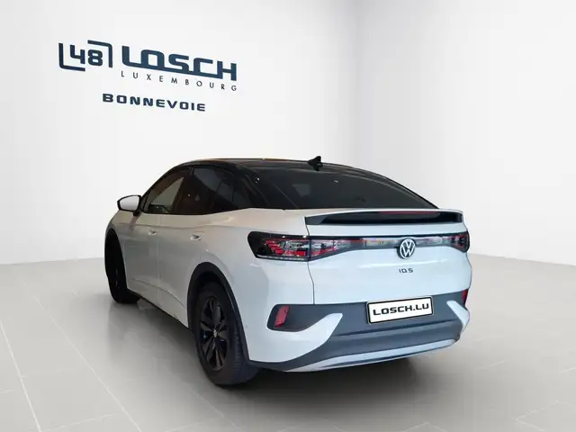 Volkswagen Id.5 view 7