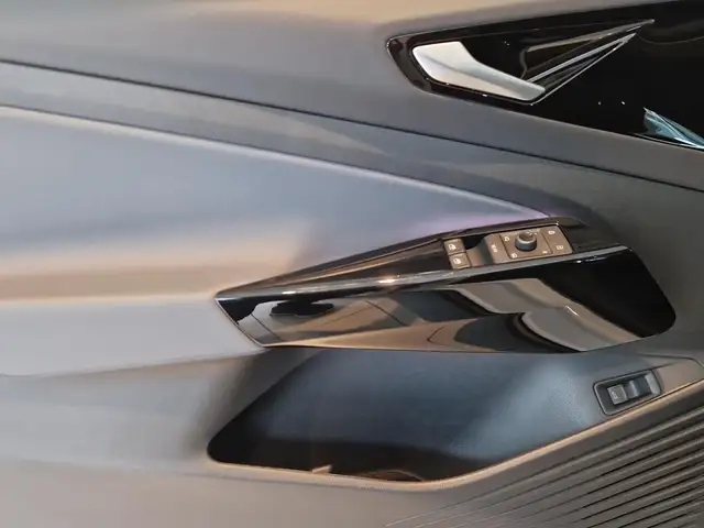 Volkswagen Id.5 view 14
