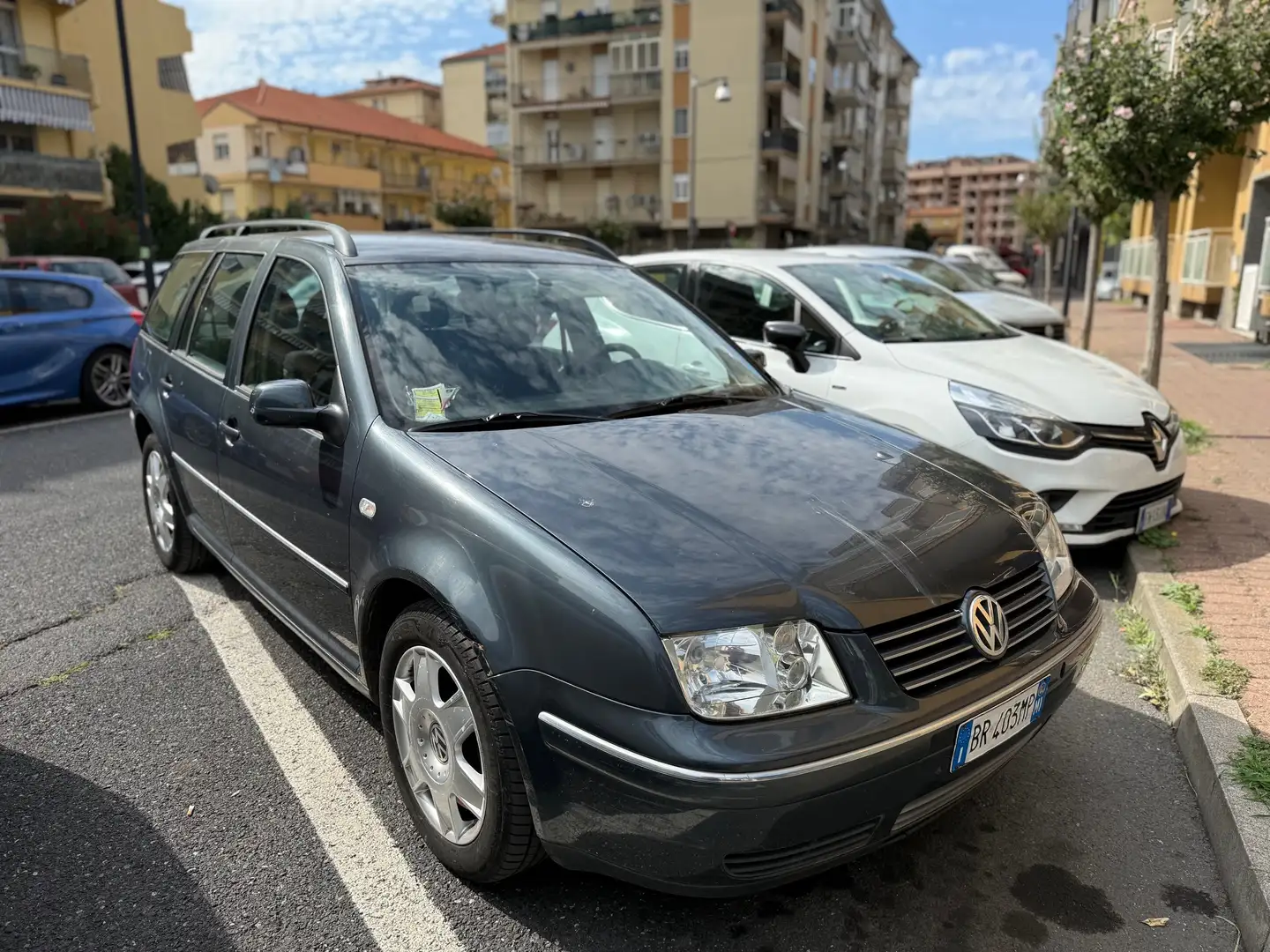 Volkswagen Bora Bora Variant 1.6 Highline 105cv - 2