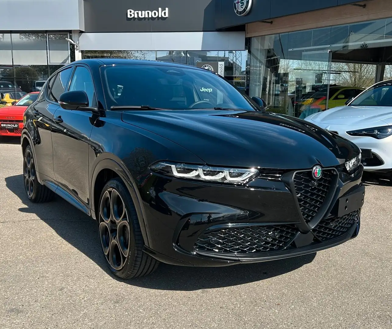 Alfa Romeo Tonale 1.5 VGT Hybrid 118kW DCT INTENSA Schwarz - 2