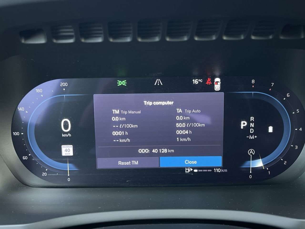 2025 Volvo XC90 B6 AWD Ultra Bright Theme, Adaptive Cruise One Own thumb 22