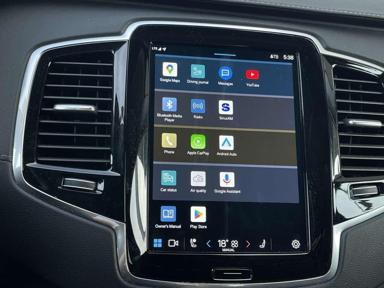 2025 Volvo XC90 B6 AWD Ultra Bright Theme, Adaptive Cruise One Own thumb 23