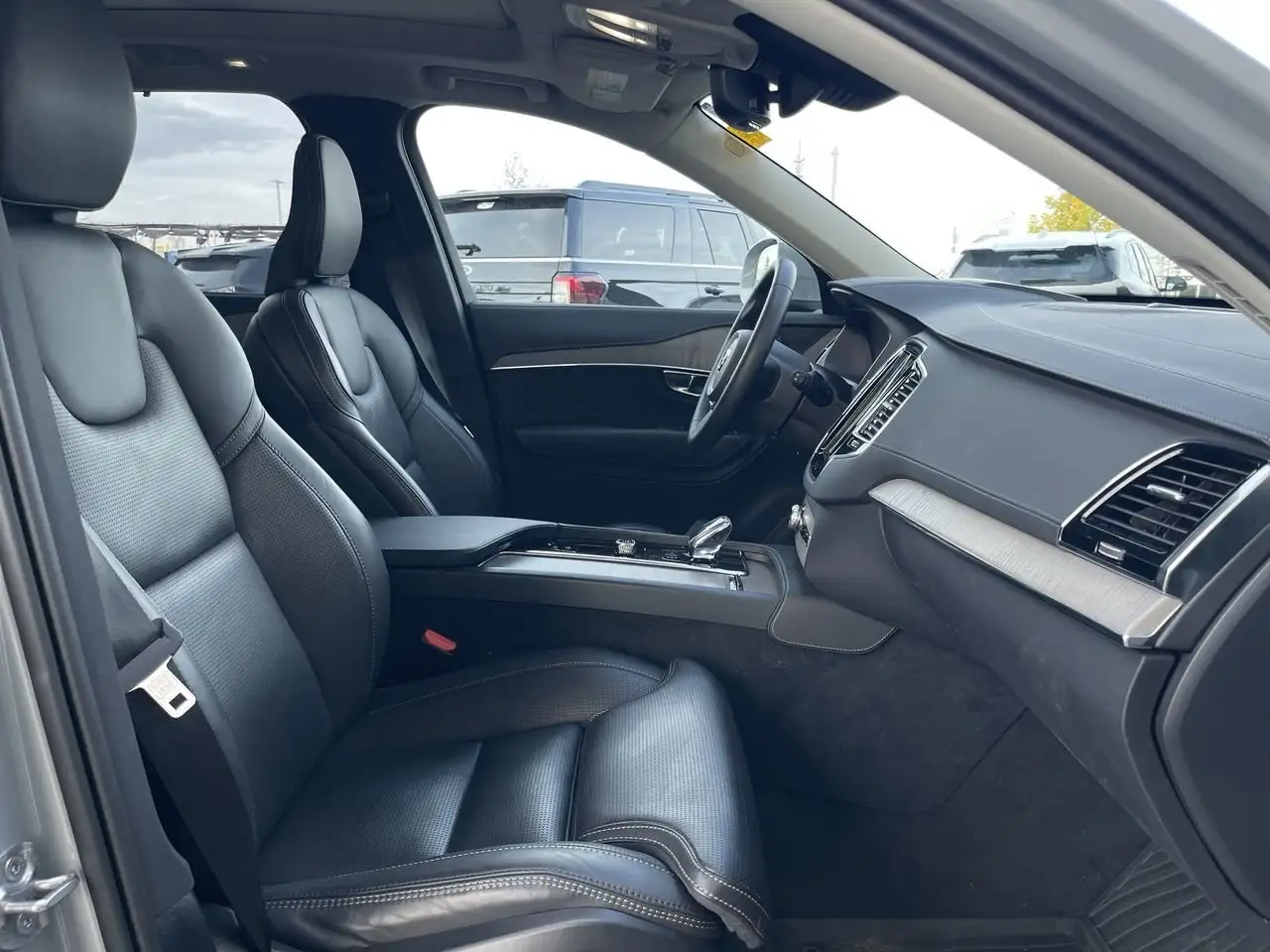 Volvo XC90 снимка Volvo XC90