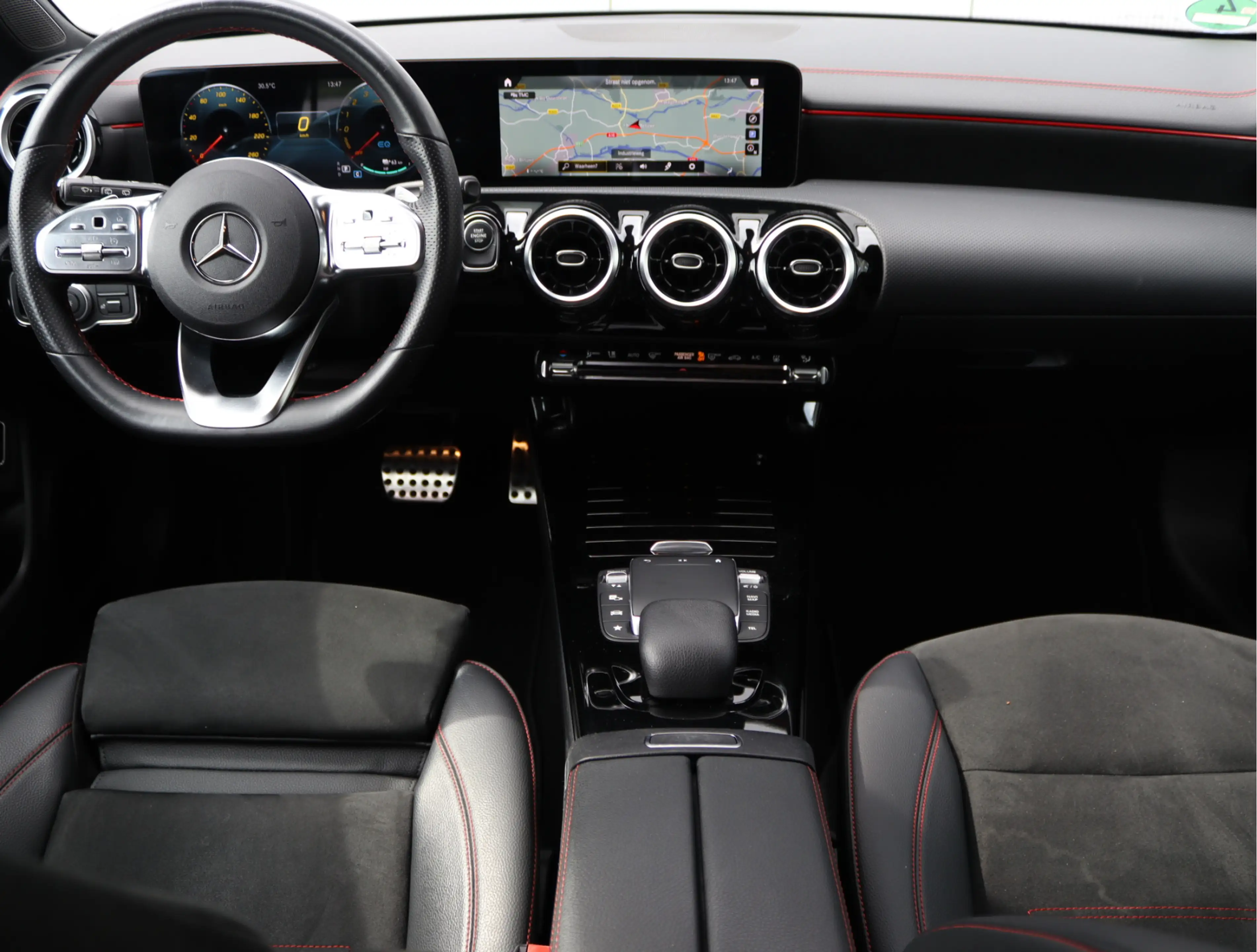 Mercedes-Benz CLA 250 Shooting Brake e AMG-line | Keyless | Carplay | SO — photo 4