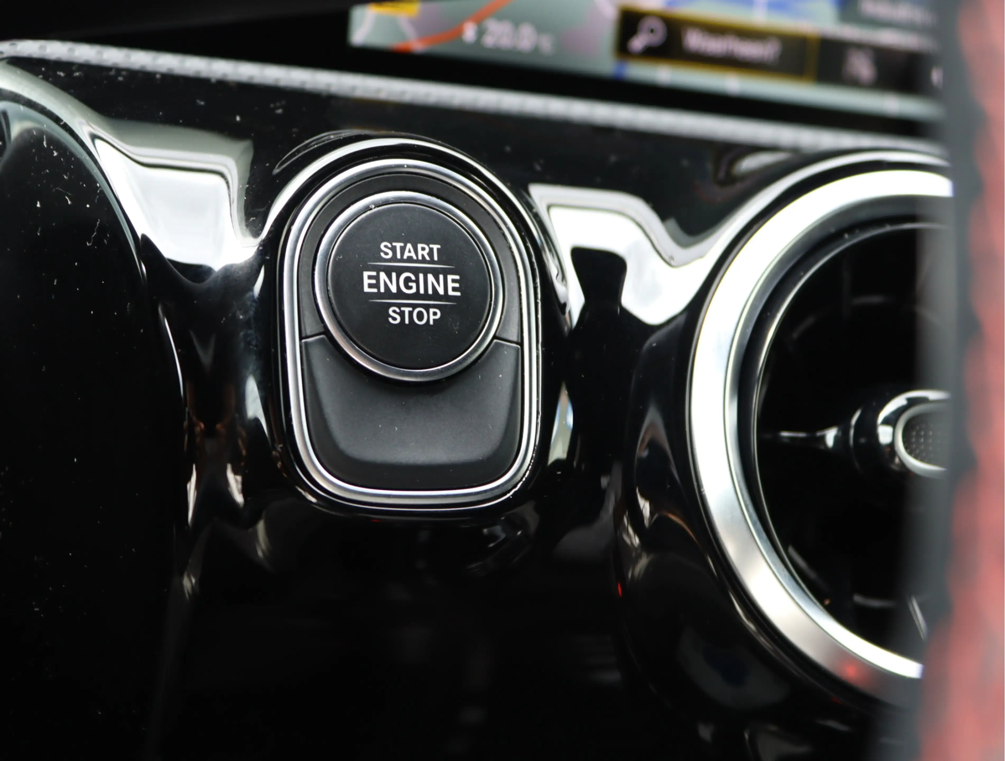 Mercedes-Benz CLA 250 Shooting Brake e AMG-line | Keyless | Carplay | SO — photo 37