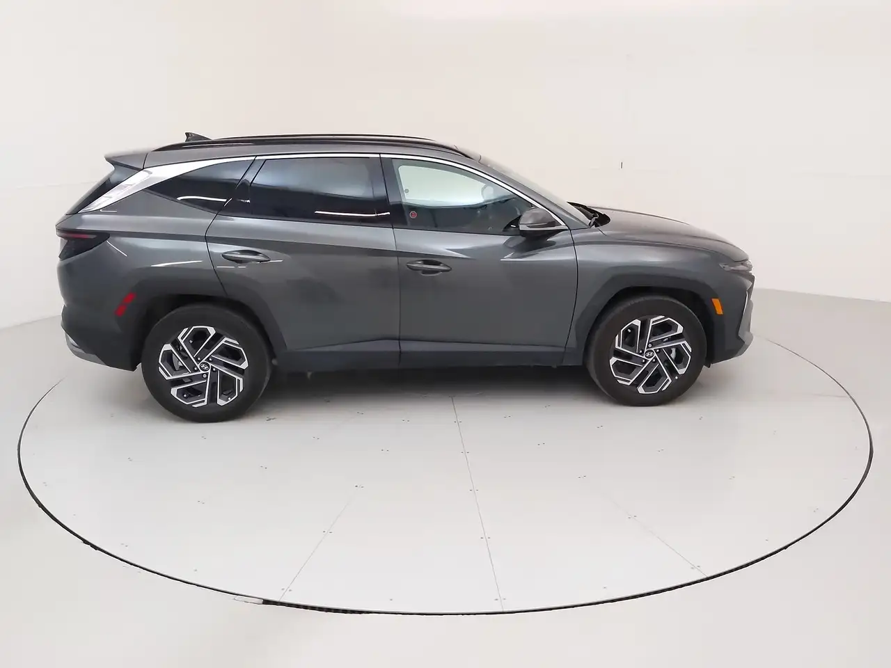 Hyundai TUCSON photo Hyundai TUCSON