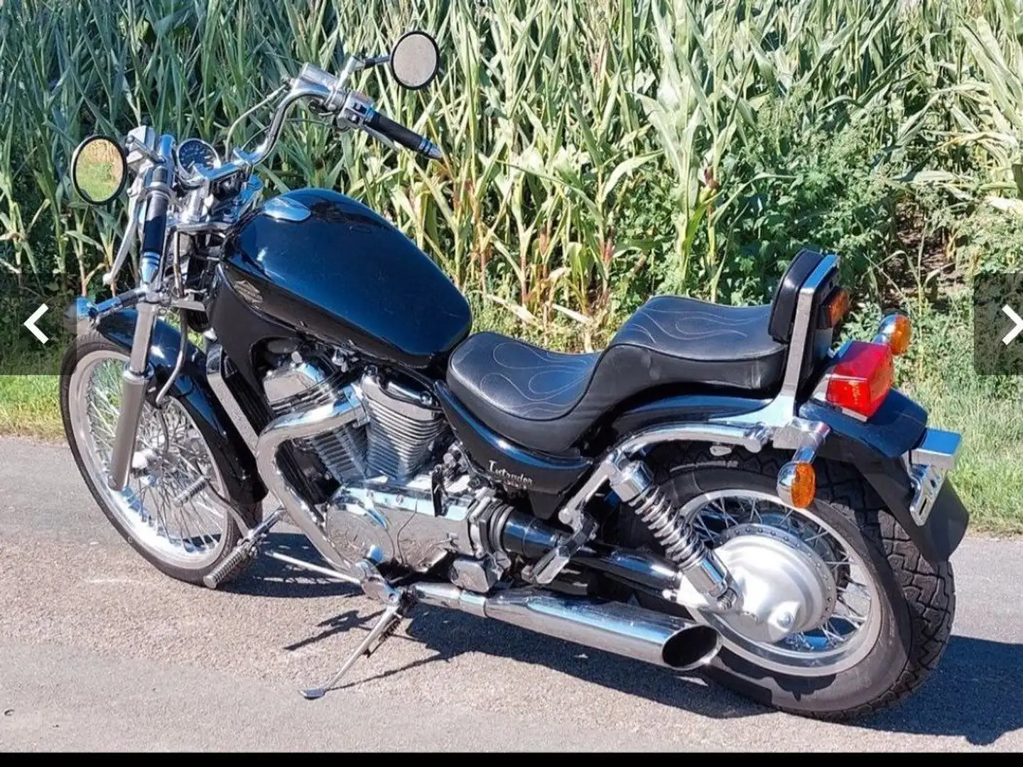 Suzuki Intruder C Schwarz - 1