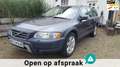 Volvo XC70 2.4 D5 AWD Automaat, zeer nette auto die heel fijn Gris - thumbnail 1