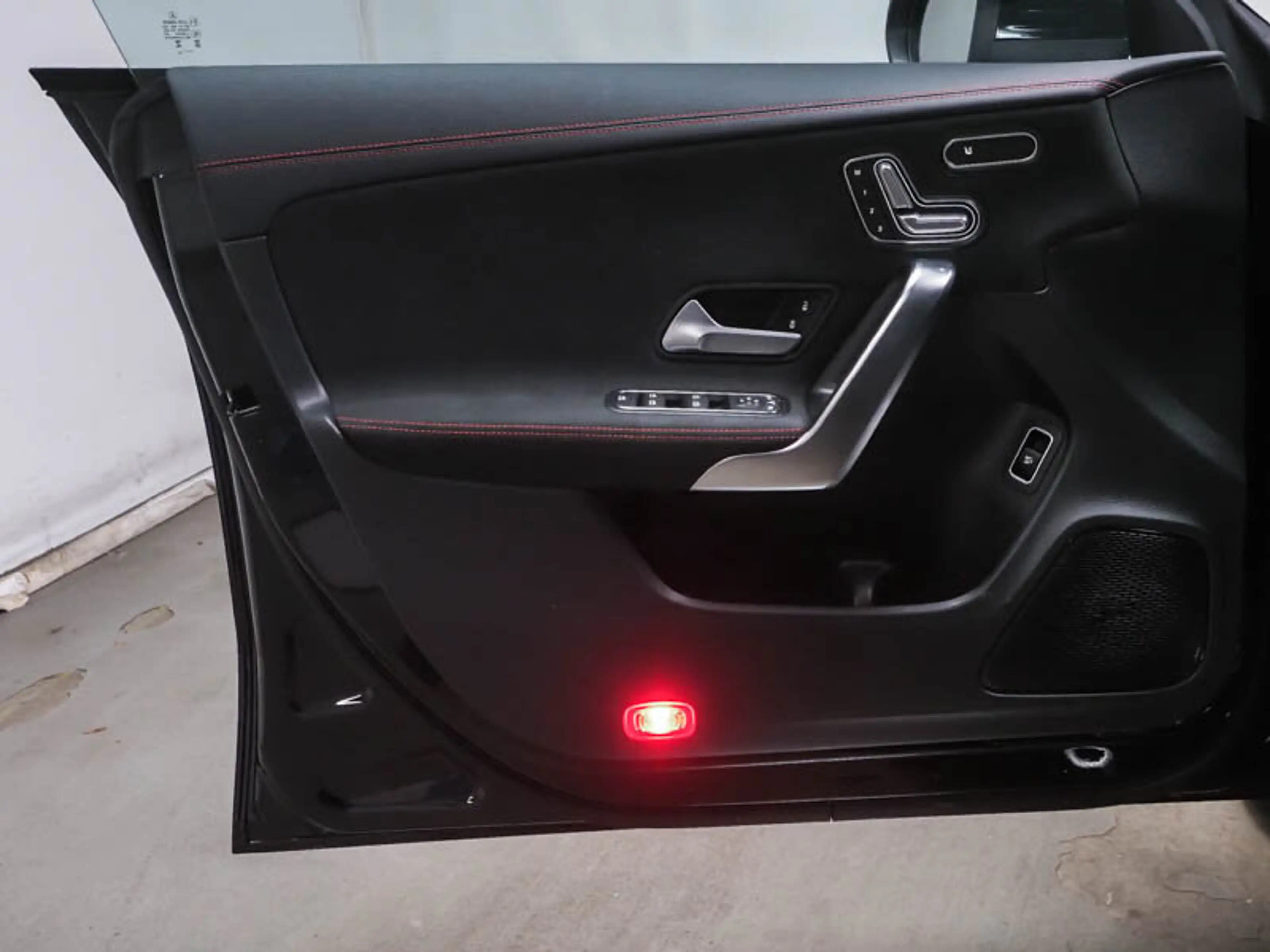 Mercedes-Benz CLA 250 CLA 250 4M SB AMG *HUD*360*PANO*DISTRO*MEMORY*KEYLESS* — photo 10