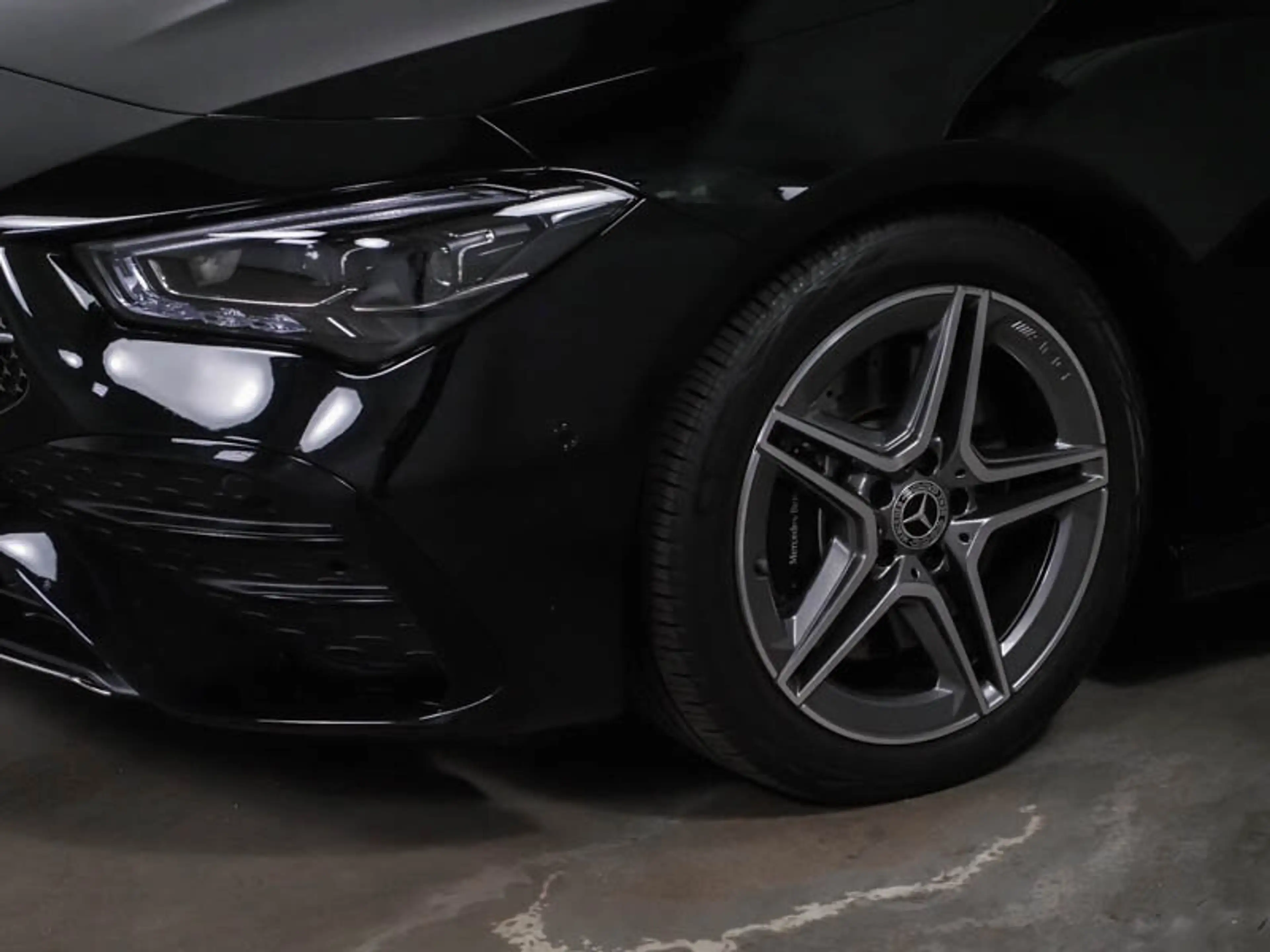 Mercedes-Benz CLA 250 CLA 250 4M SB AMG *HUD*360*PANO*DISTRO*MEMORY*KEYLESS* — photo 2