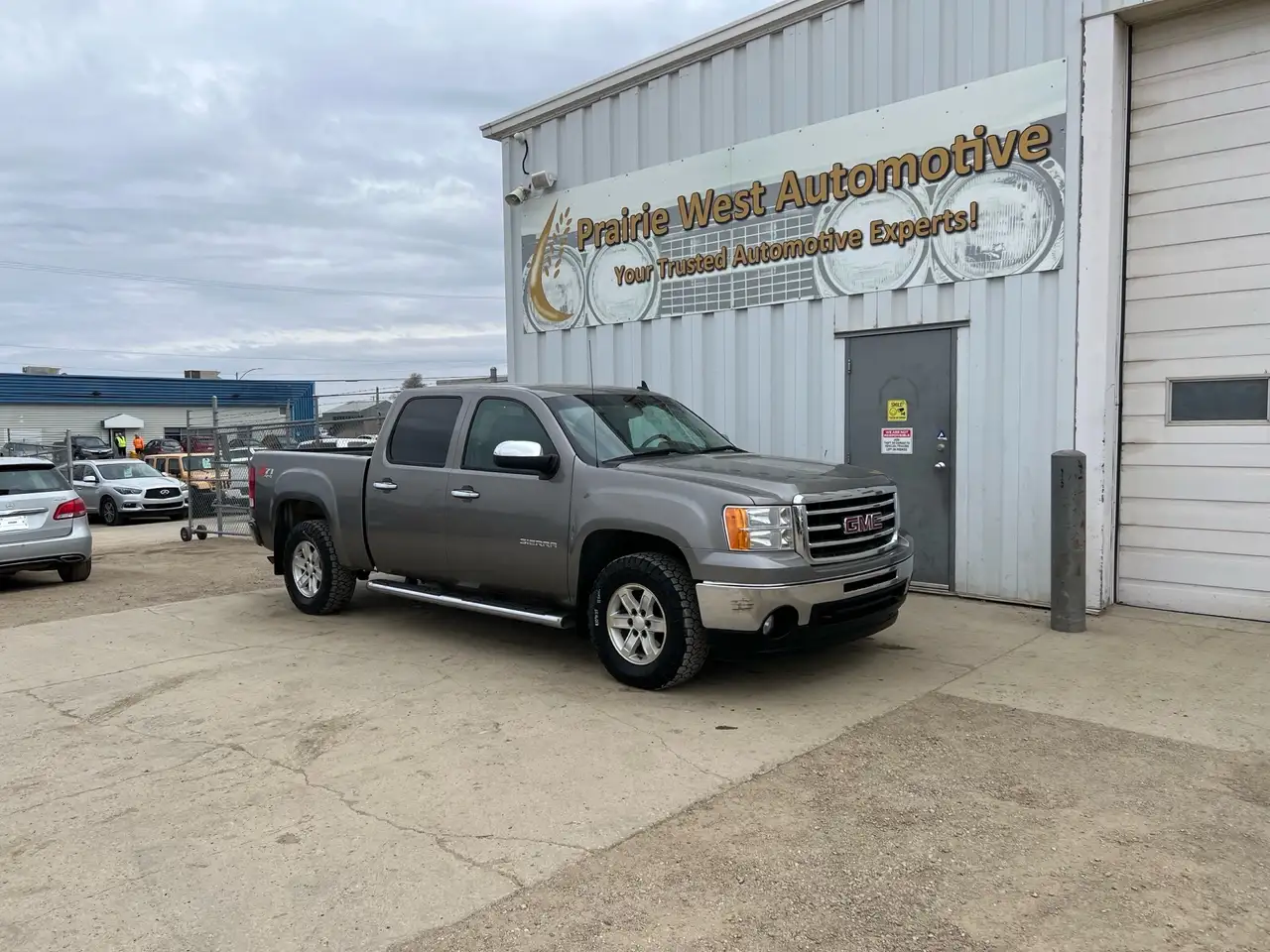 GMC Sierra 1500 снимка GMC Sierra 1500