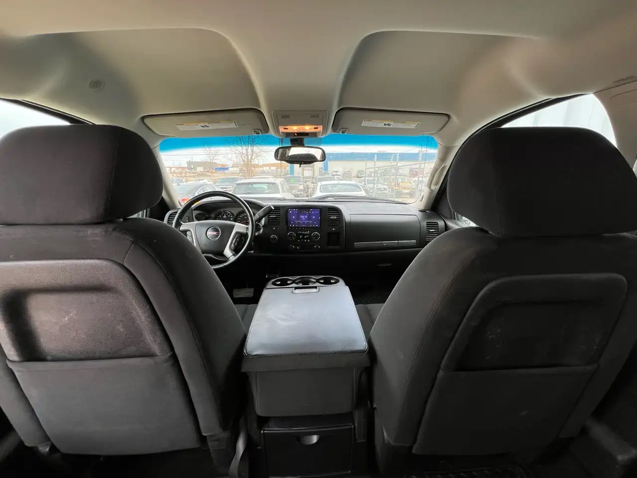 GMC Sierra 1500 снимка GMC Sierra 1500