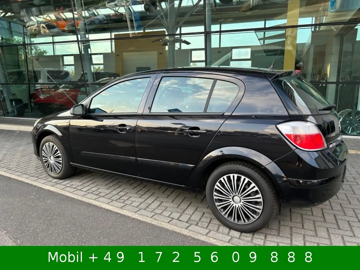 Opel Astra H Lim. 1,4  Enjoy Klima Schwarz - 2