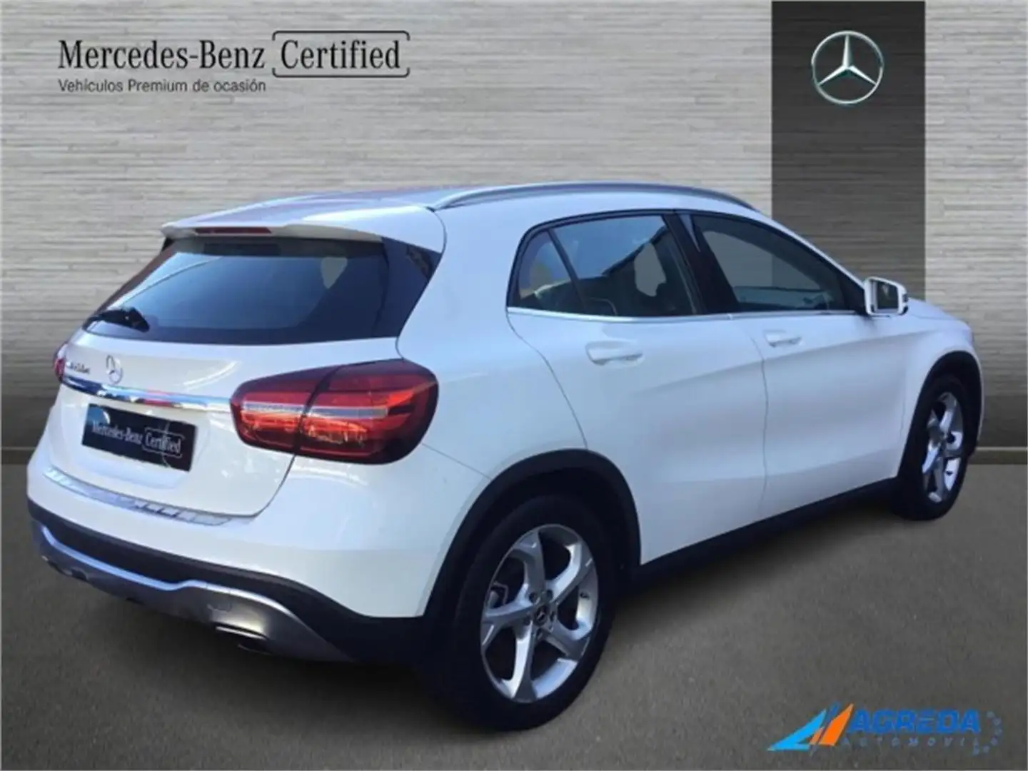 Mercedes-Benz GLA 200 d - 2