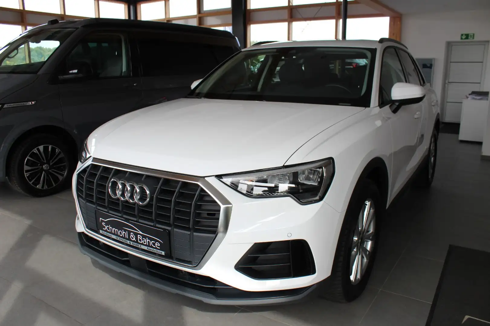 Audi Q3 35 TFSI S tronic*NAVI*LED*VIRT* Weiß - 1