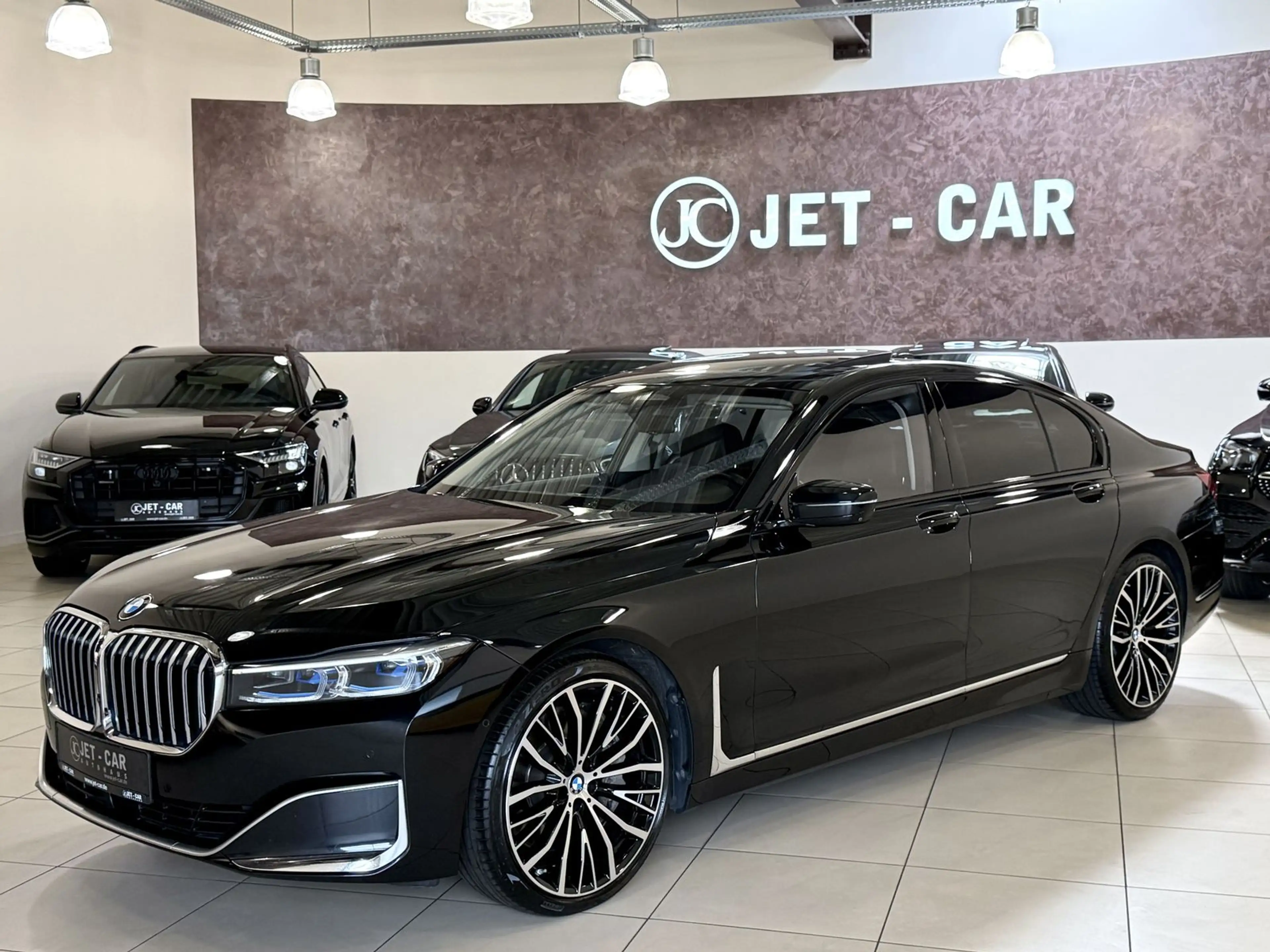 BMW 750 i xDrive *Exclusiv-Innovation-HUD-SD-H&K-TV