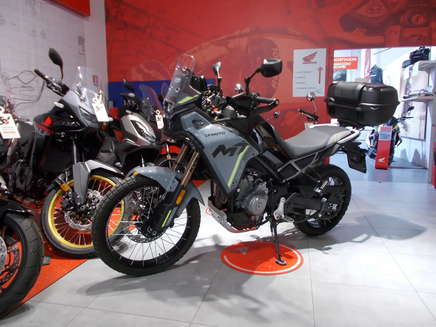 CFMOTO 450 MT Grigio - 1