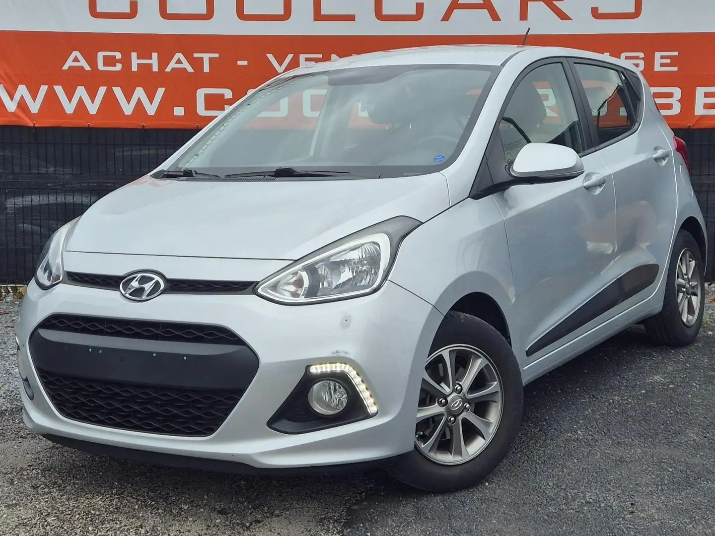 Hyundai i10 1.0i Cool - GARANTIE 1AN - Grau - 1