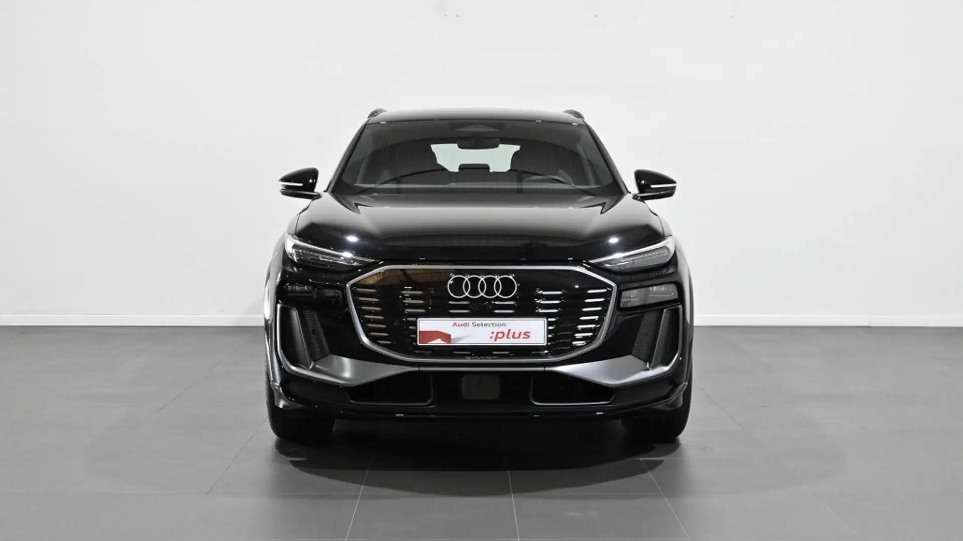 Audi QUATTRO S line 100KWh Černá - 2