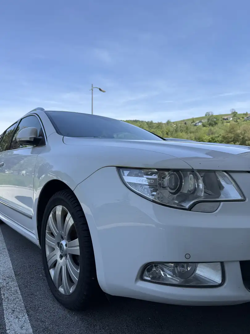 Skoda Superb Combi 1,8 TSI Elegance DSG - 1