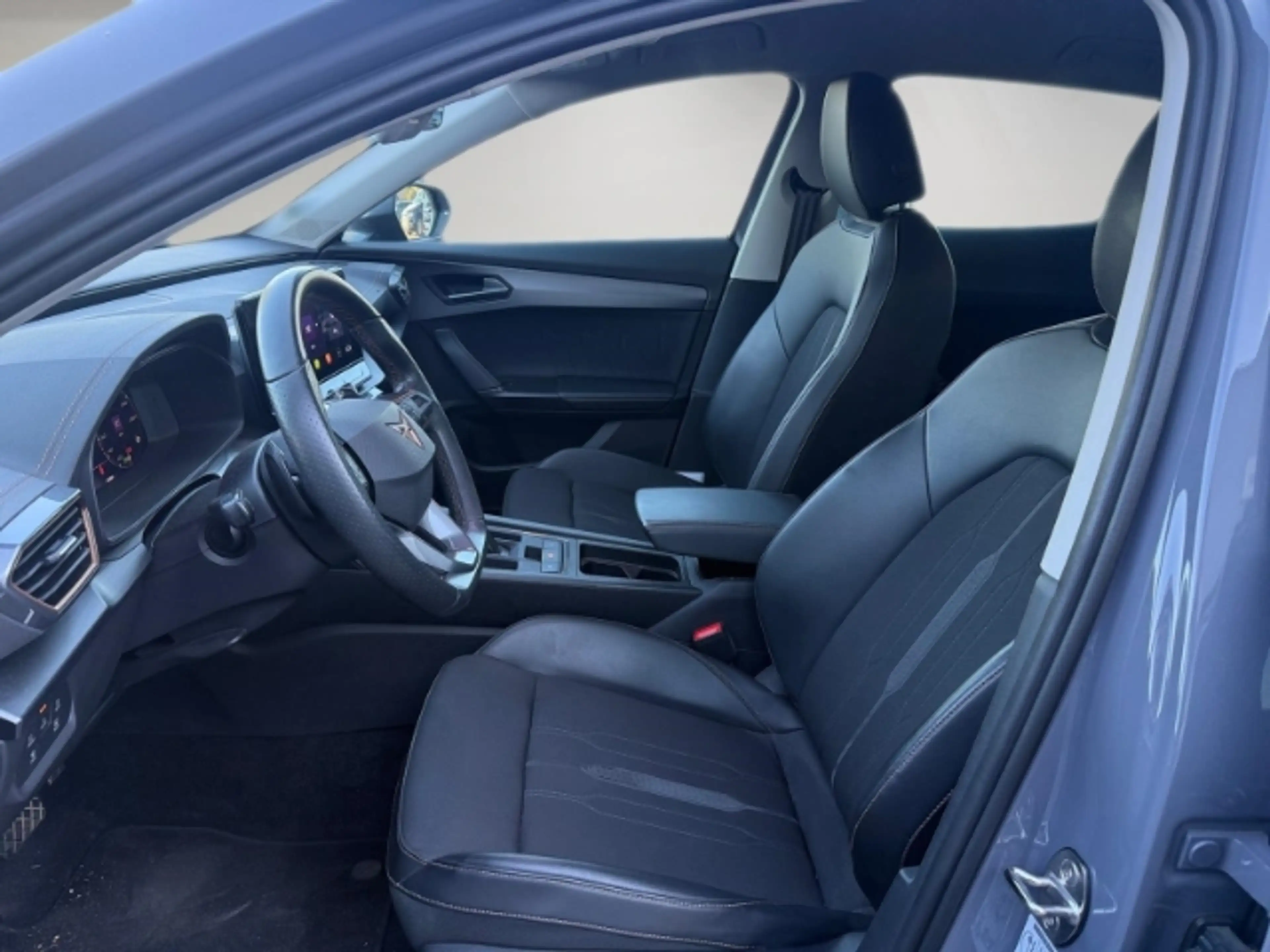 CUPRA Formentor 1.5 TSI /Parklenkassistent/DAB/Tempomat/MP3 — photo 7