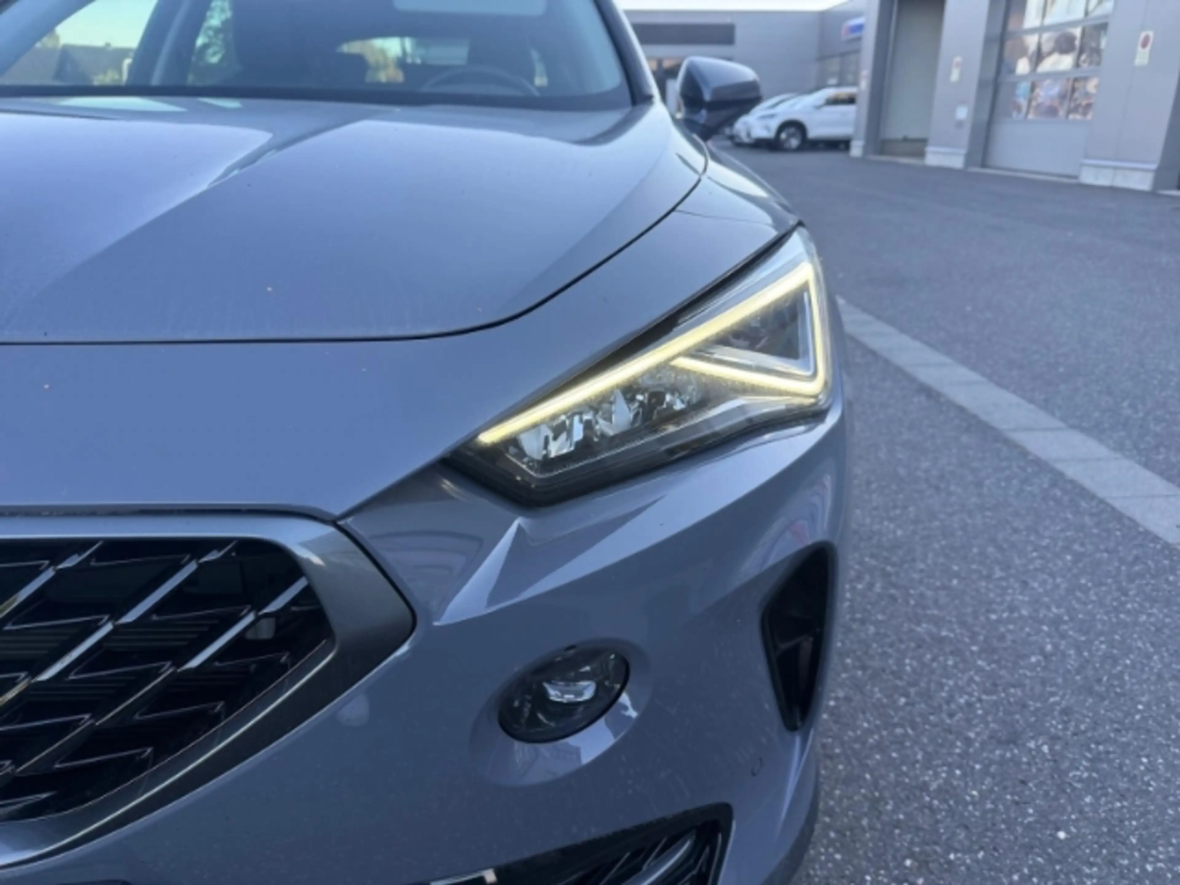 CUPRA Formentor 1.5 TSI /Parklenkassistent/DAB/Tempomat/MP3 — photo 5