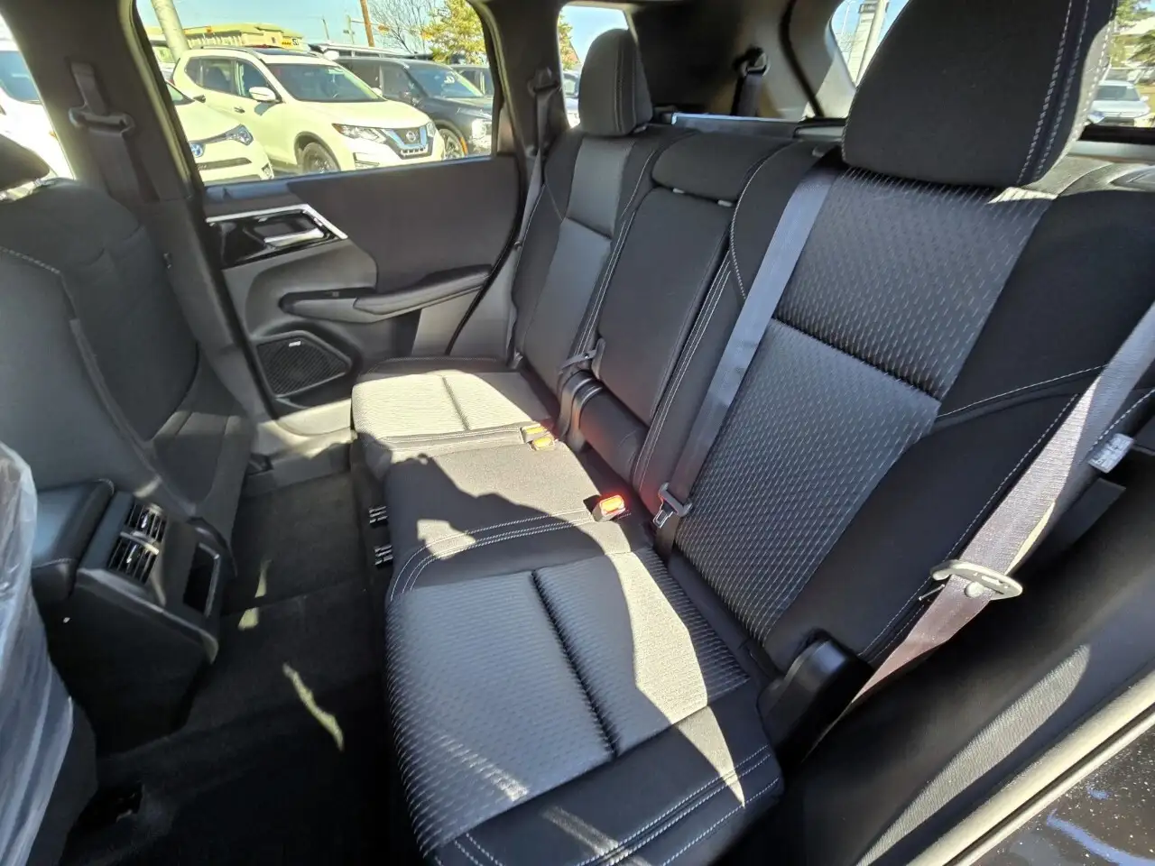Mitsubishi Outlander снимка Mitsubishi Outlander