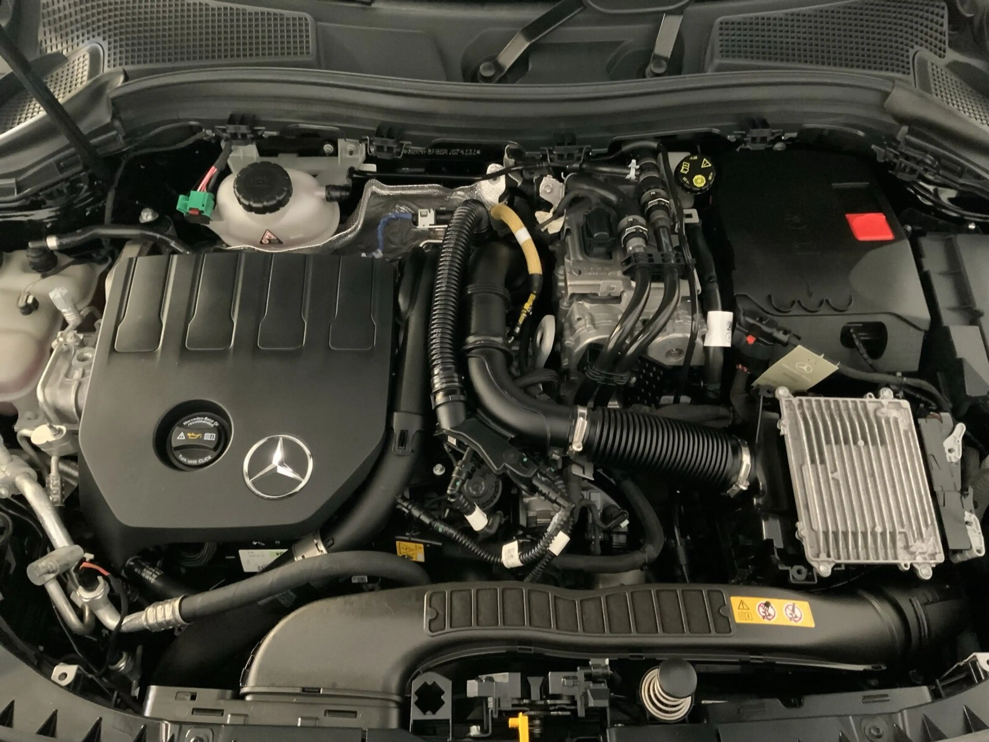 Mercedes-Benz B 250 B 250 e AHK Rückfahrkamera Apple CarPlay — photo 12