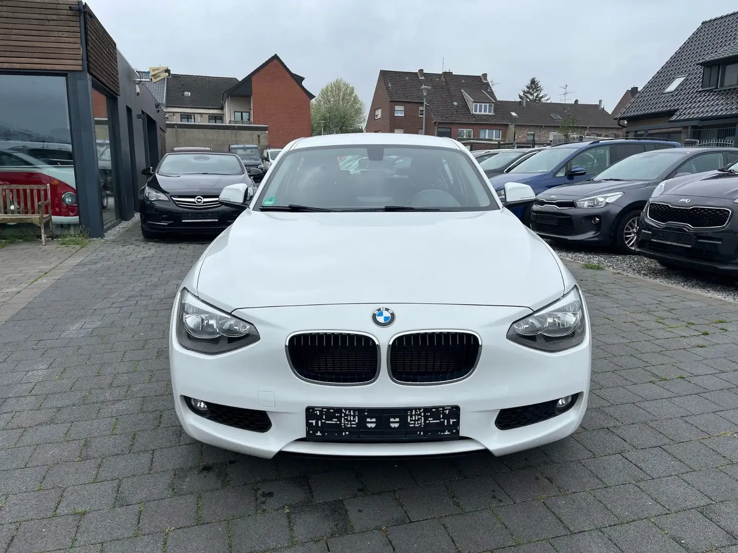 BMW 116 i | 5-Türig | Klima Bianco - 2