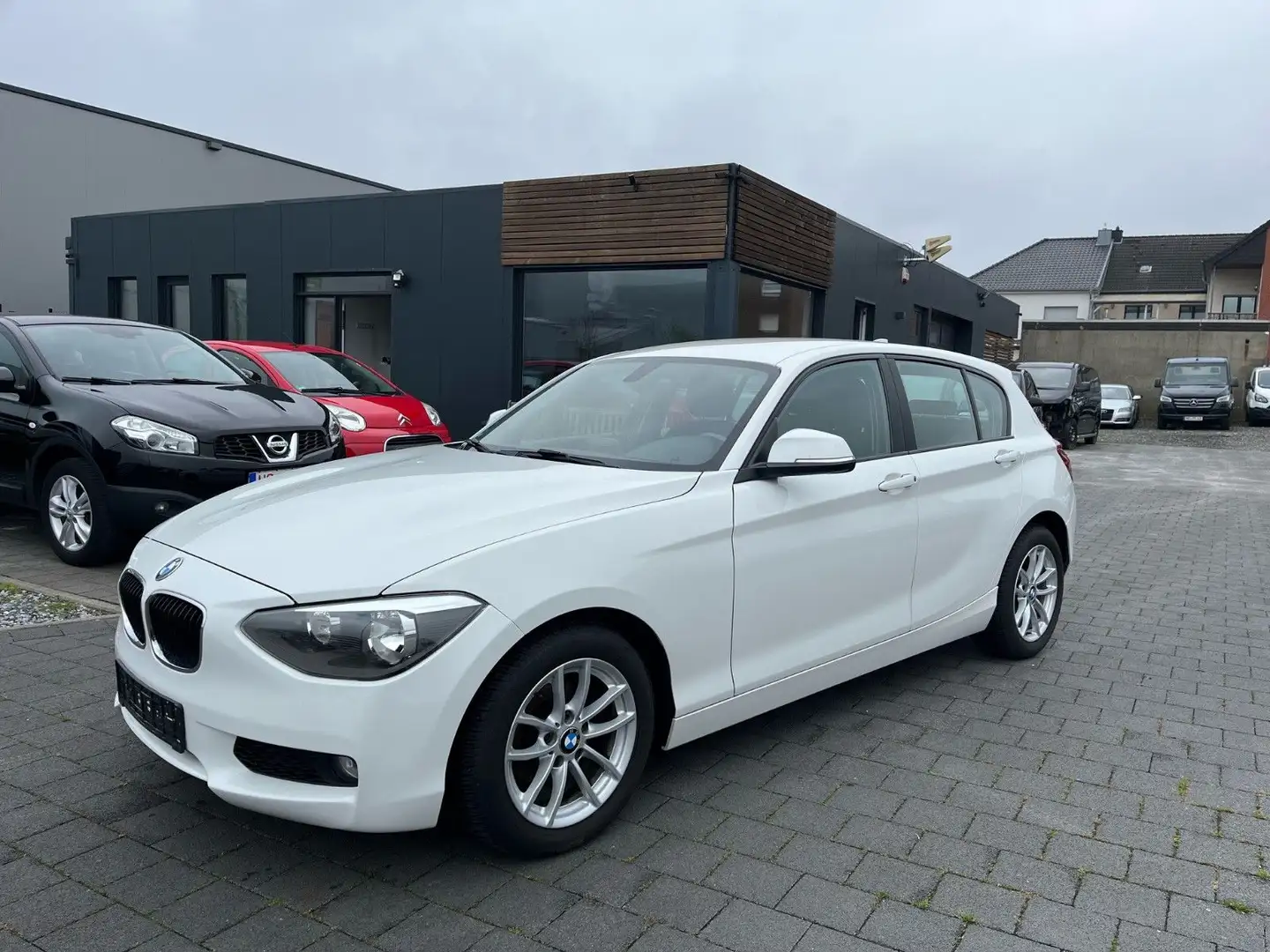 BMW 116 i | 5-Türig | Klima Bianco - 1