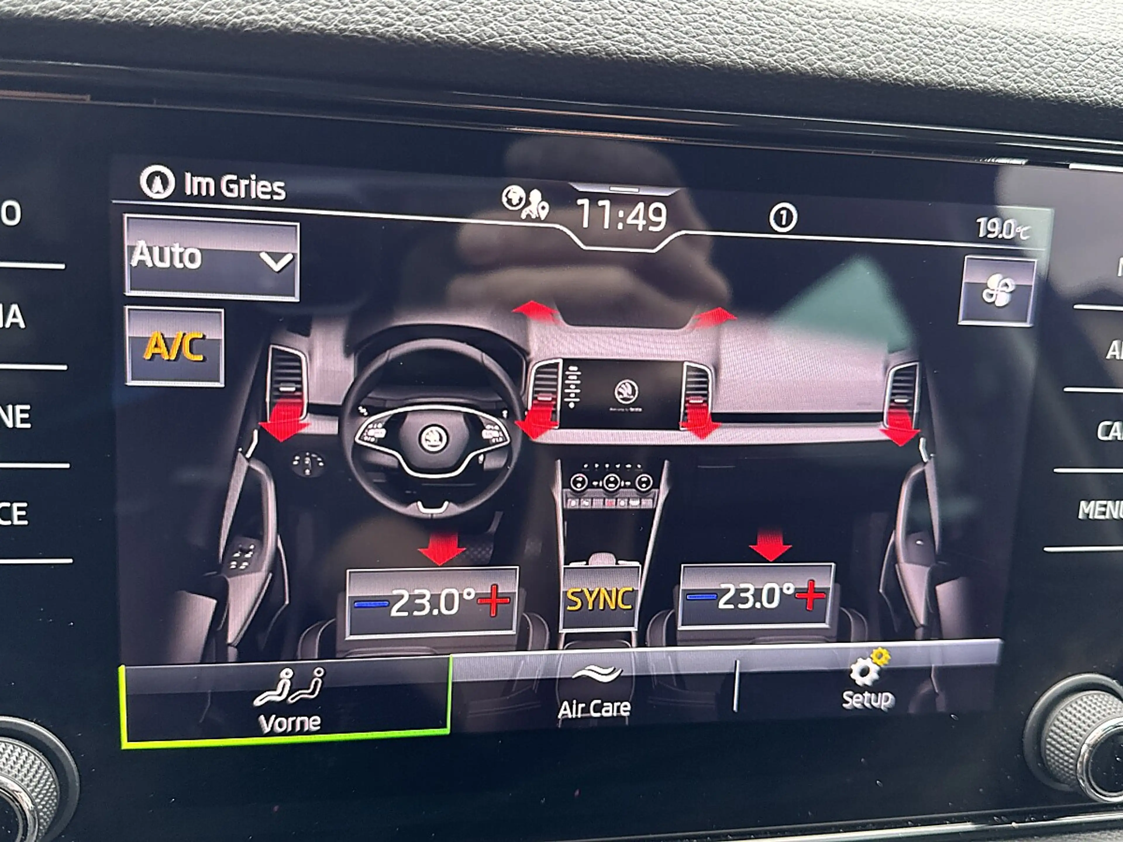 Skoda Karoq 2,0 TDI 4x4 DSG*LED*ACC*RFK* — photo 15