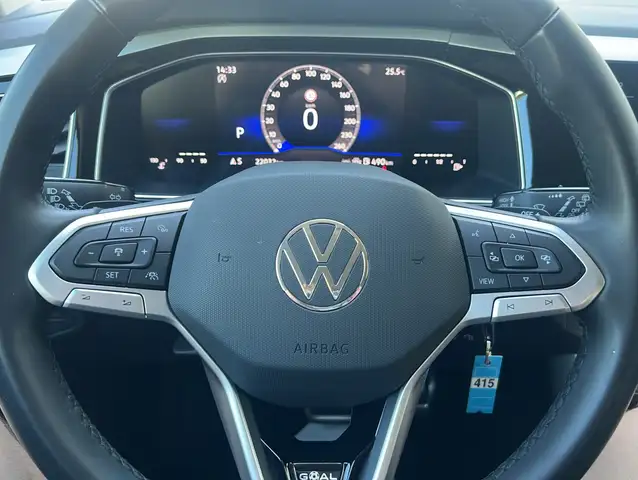 Volkswagen Polo view 9