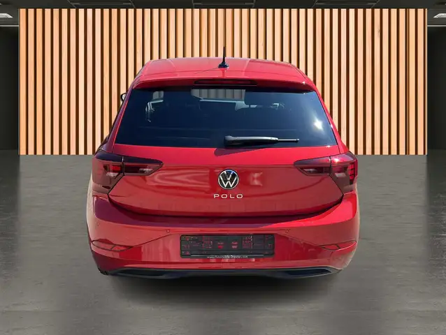 Volkswagen Polo view 6