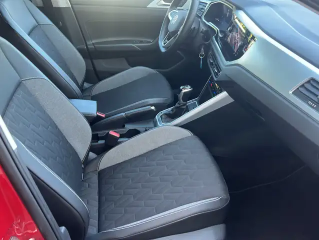 Volkswagen Polo view 23