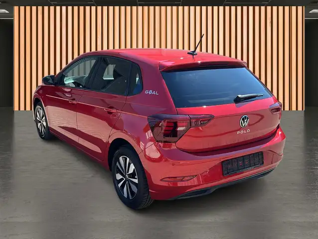 Volkswagen Polo view 7